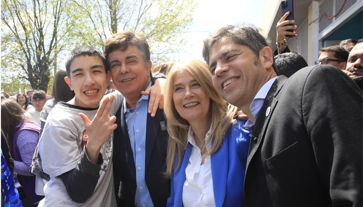 Día de la Lealtad en La Matanza: Kicillof, Magario y Espinoza celebran en el Polideportivo Perón