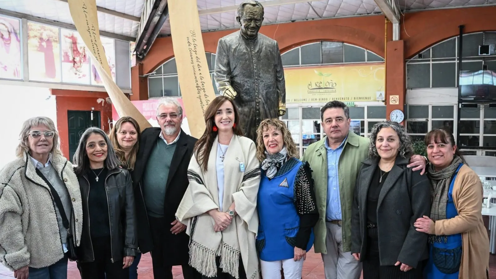 Victoria Villarruel recorrió la Obra del Padre Mario Pantaleo en González Catán